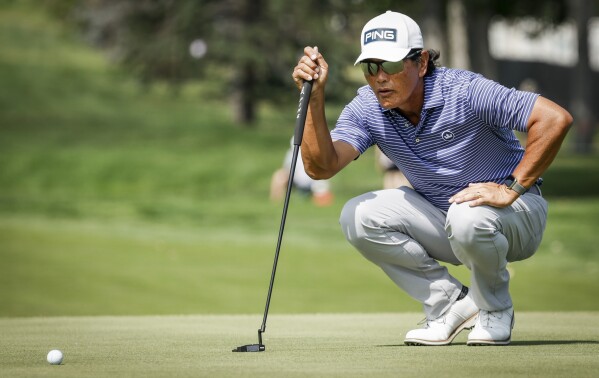Pga champions golf sales